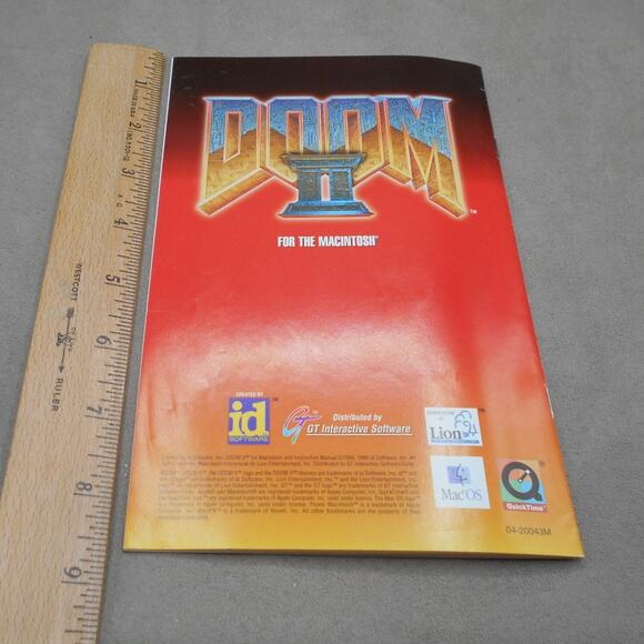 DOOM II: Hell on Earth Macintosh PC Game Instruction Manual ONLY Vintage 1995 - Picture 6 of 6